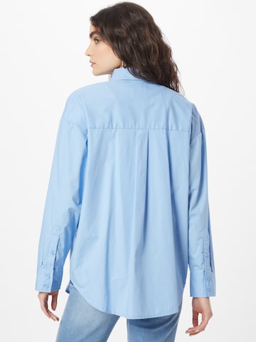 Abercrombie & Fitch Blouse in Blauw