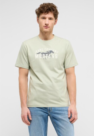 MUSTANG T-Shirt 'Austin' in Grün: Vorderseite