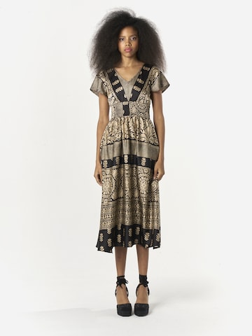 KOROSHI Jurk in Beige: voorkant