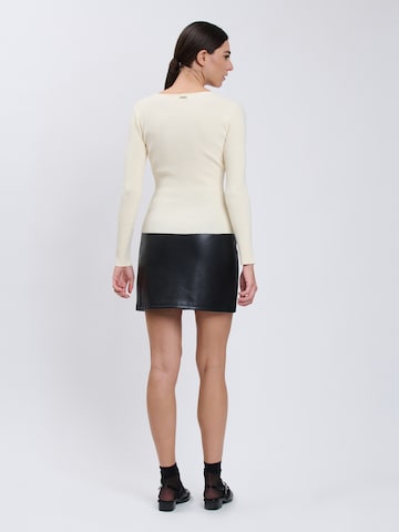 Pullover di Influencer in beige