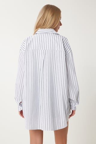 Happiness İstanbul Μπλούζα σε λευκό