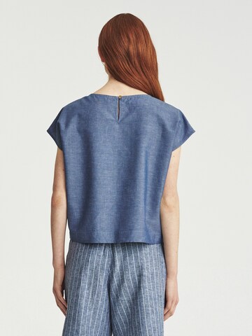 TATUUM - Blusa en azul