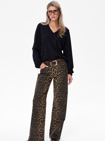 Blue Shadow Blouse in Black