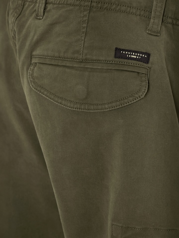 Regular Pantalon cargo Funky Buddha en vert