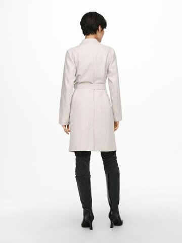 Manteau mi-saison 'Victoria' ONLY en beige