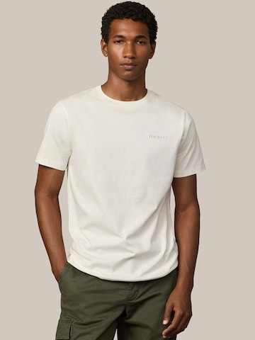 Coupe regular T-Shirt ' Heritage Ess' Hackett London en blanc : devant