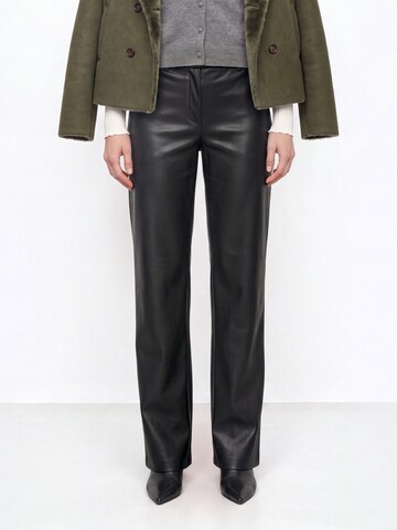 Rich & Royal Regular Broek in Zwart