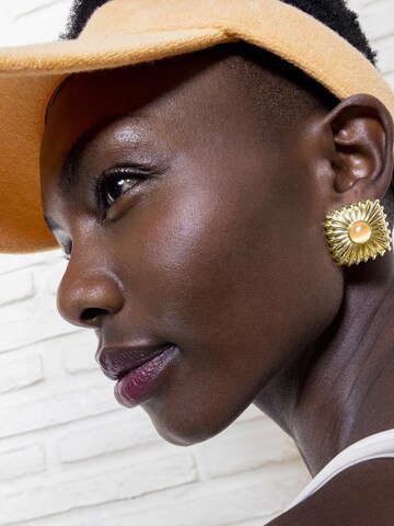 Luxenter Earrings 'Raimra' in Gold