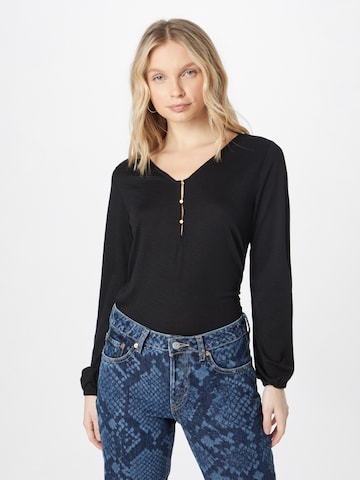 ABOUT YOU Shirt 'Hedda' in Black: front