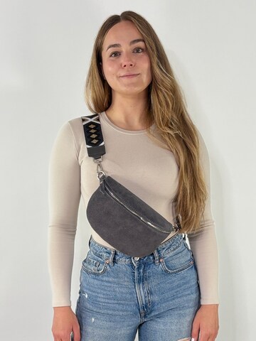 lePelou Gürteltasche 'ONDA medium'‌‌‌‌ in Grau