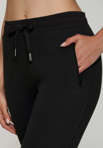 H.I.S Tapered Pants in Black