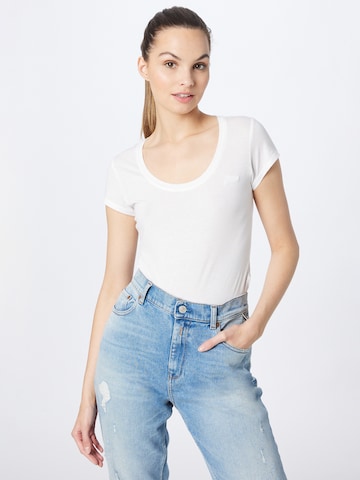 T-shirt GUESS en blanc : devant