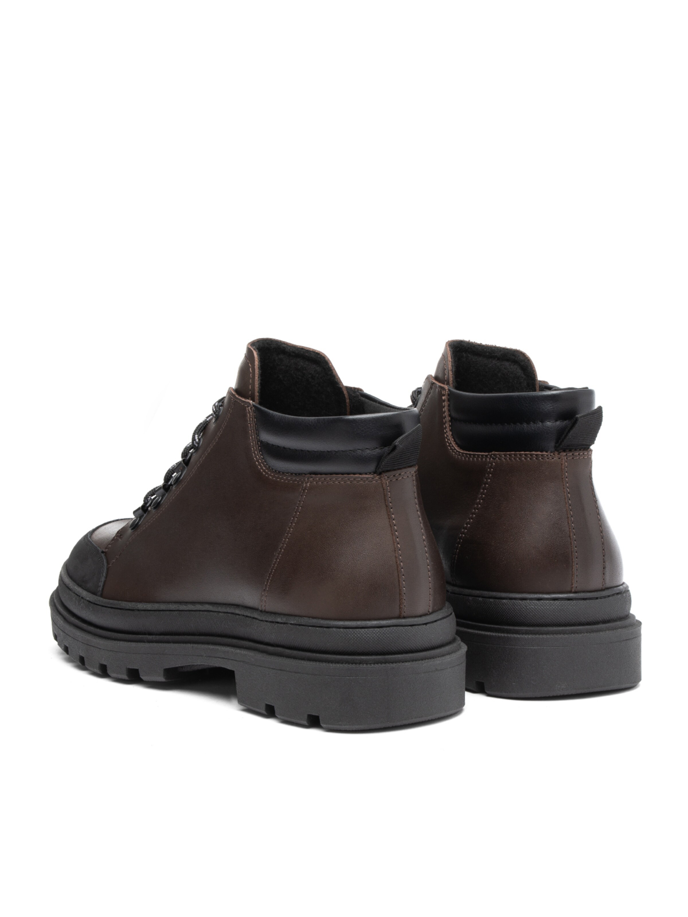 RYŁKO Schnürboots in Braun
