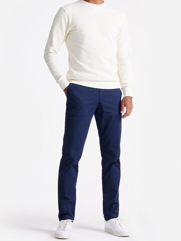 KING Essentials Sweater 'The George' in White