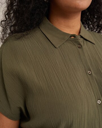 Camicia da donna di WE Fashion in verde