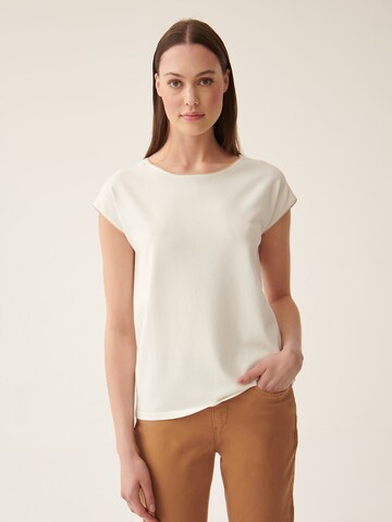 TATUUM Shirt 'ESTE' in White: front