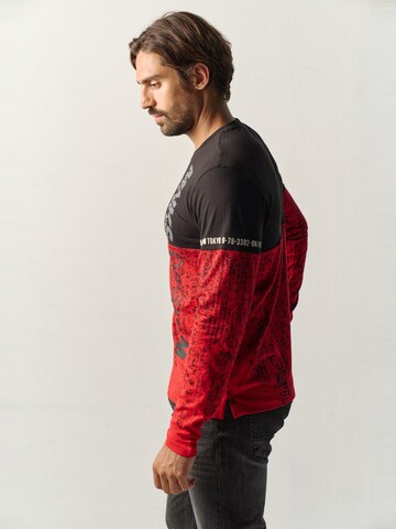 KOROSHI Shirt in Rood
