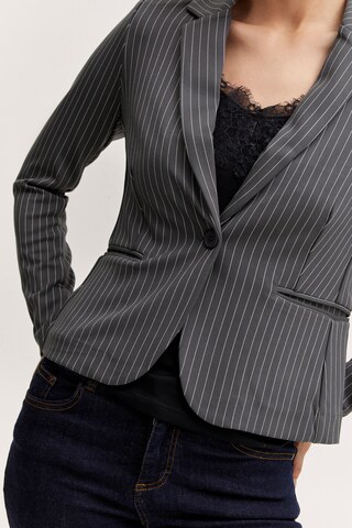 b.young Blazer 'Rizetta' in Schwarz