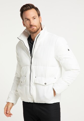 DreiMaster Maritim Between-Season Jacket in White: front