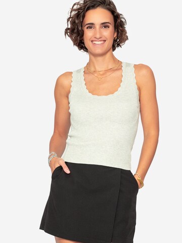 SASSYCLASSY Top‌‌‌‌‌‌ in Grau