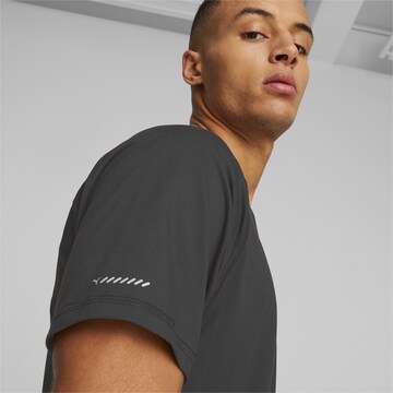 T-Shirt fonctionnel PUMA en noir