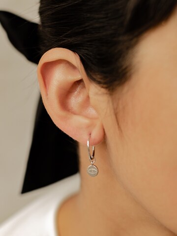 Hey Happiness Ohrringe 'Evil Eye'‌‌‌‌‌‌‌ in Silber: Vorderseite