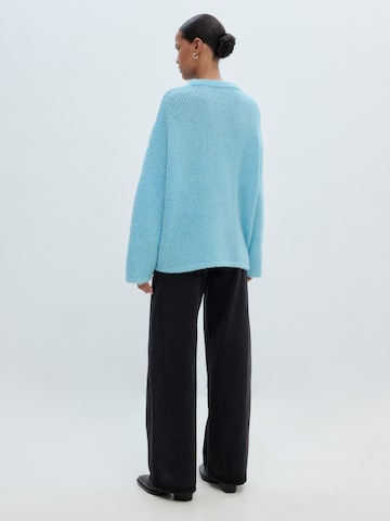 EDITED Sweater 'Ulva' in Blue