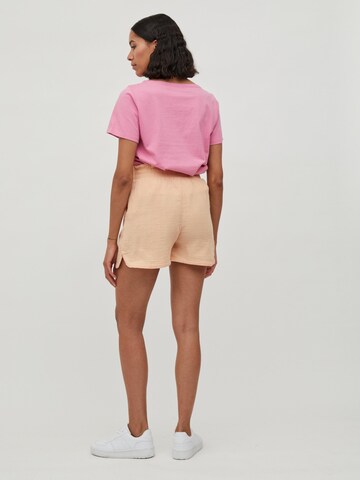 VILA Regular Shorts 'Lania' in Orange