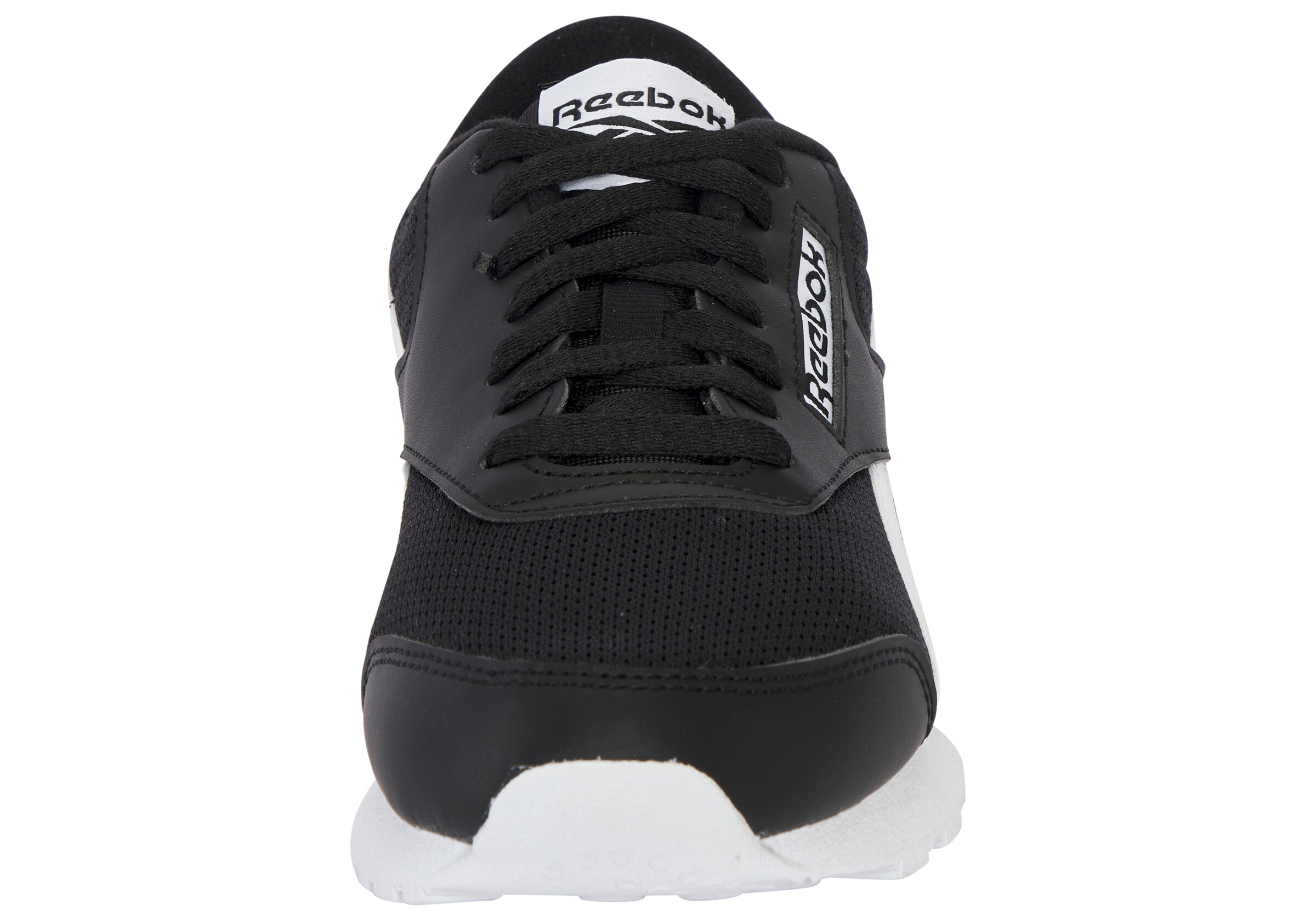 Reebok Sneakers in Black