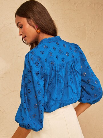 love & roses Blouse in Blue