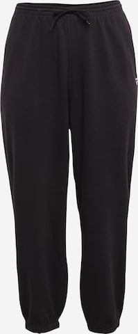 Reebok Tapered Sportbroek in Zwart: voorkant