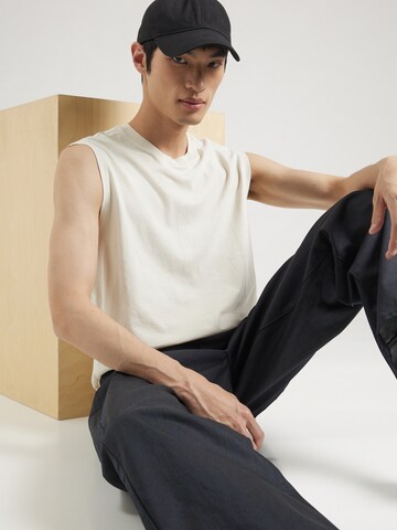 LEVI'S ® T-shirt i grå: framsida
