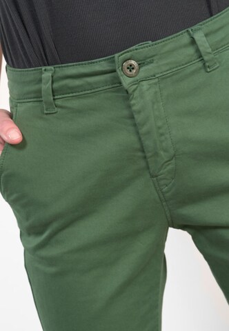 Regular Pantalon chino 'Dyli 6' Le Temps Des Cerises en vert