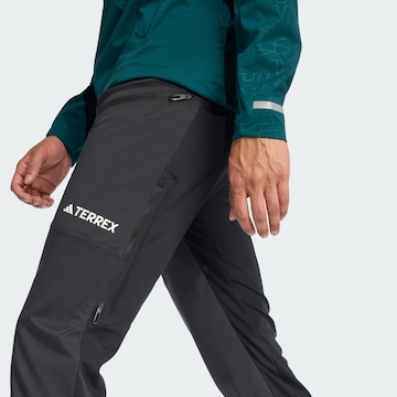 ADIDAS TERREX Slimfit Outdoorbroek 'Xperior' in Zwart