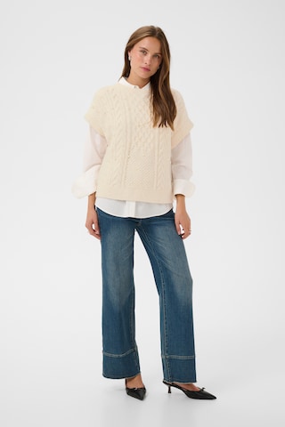 SAINT TROPEZ Vest in Beige