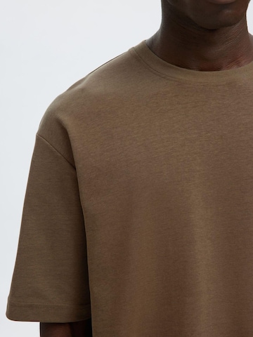 SELECTED - Camiseta en marrón