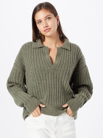 WEEKDAY Sweater 'Husky' in Green: front