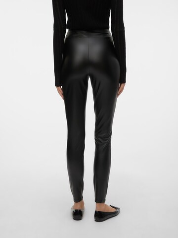 VERO MODA - Skinny Leggings 'SUELLA' em preto