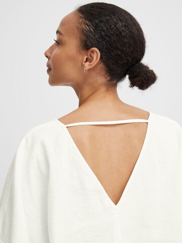 Camicia da donna 'Alakka' di b.young in bianco