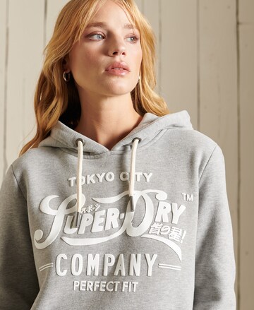 Superdry Sweatshirt 'Script Style College' in Grau