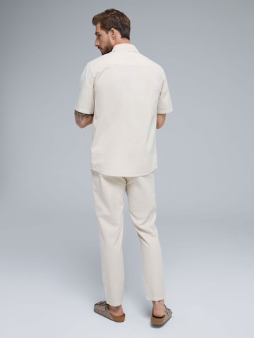 regular Pantaloni chino 'Brian' di ABOUT YOU x Kevin Trapp in beige