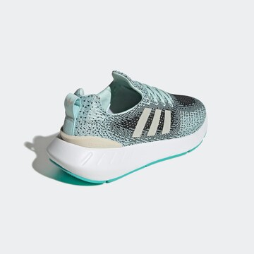 ADIDAS ORIGINALS Маратонки за бягане 'Swift Run' в синьо