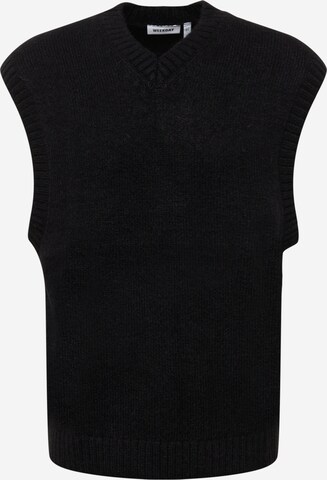 WEEKDAY Slipover 'Cohen' in Black: front