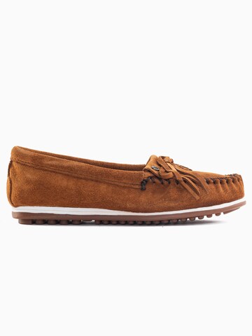 Minnetonka Moccasin 'Kilty plus' in Brown