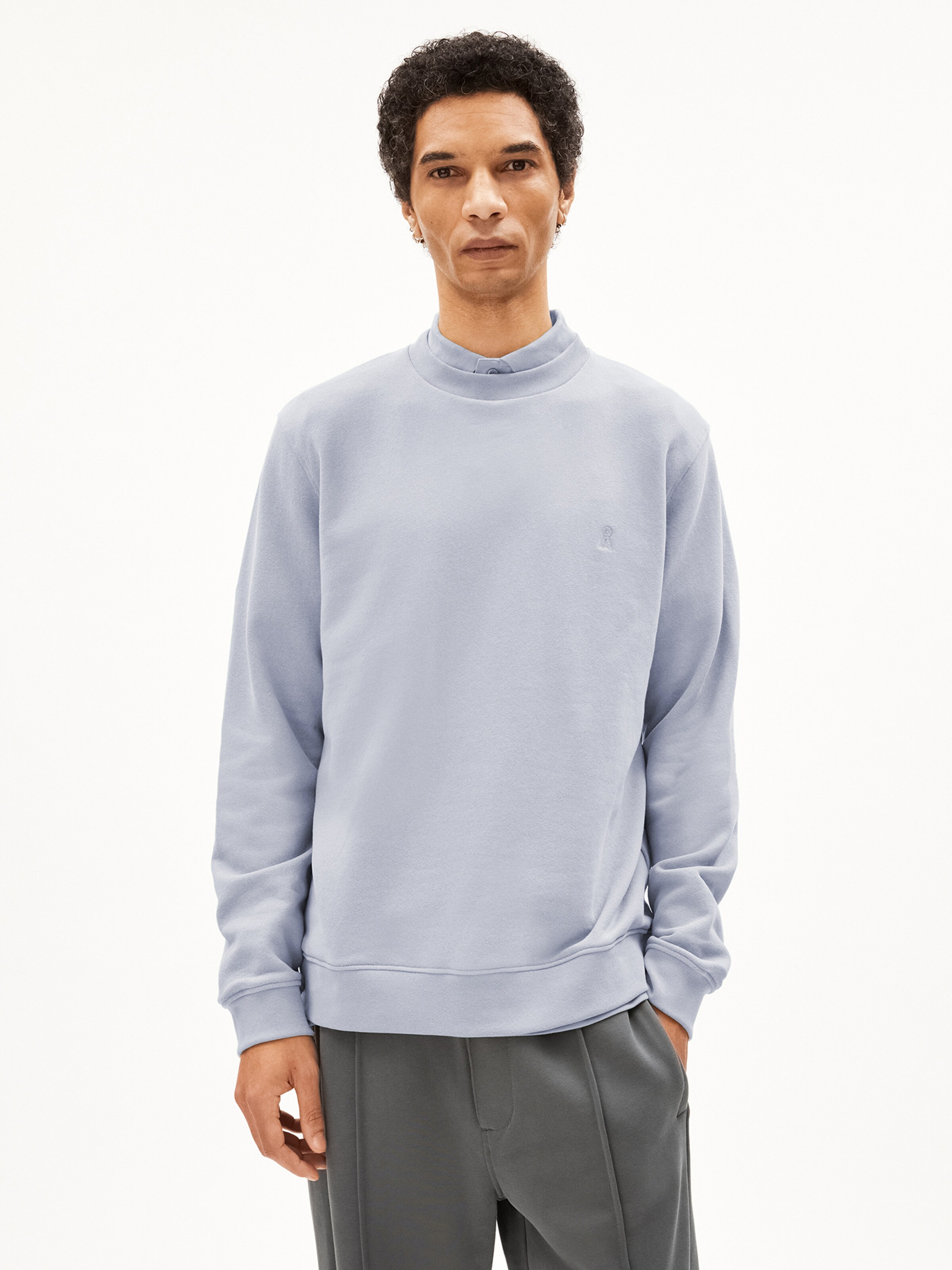 ARMEDANGELS Sweatshirt 'BAARO COMFORT' in Blue: front