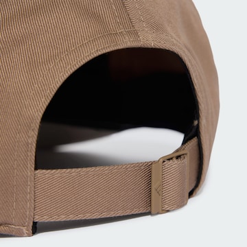 ADIDAS PERFORMANCE Sportpet 'New Logo' in Bruin