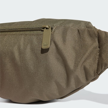 ADIDAS ORIGINALS Belt bag 'Adicolor' in Green