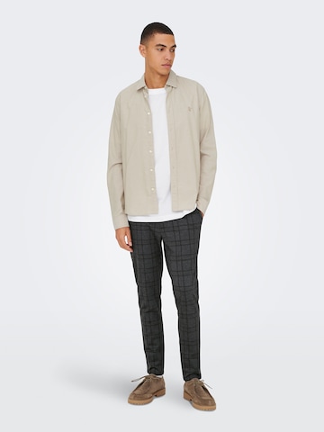 Only & Sons - Ajuste regular Camisa 'ONSALVARO' en beige