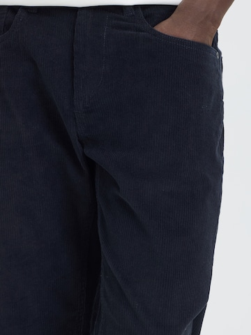 BLEND - regular Pantalón chino 'Morgan' en azul