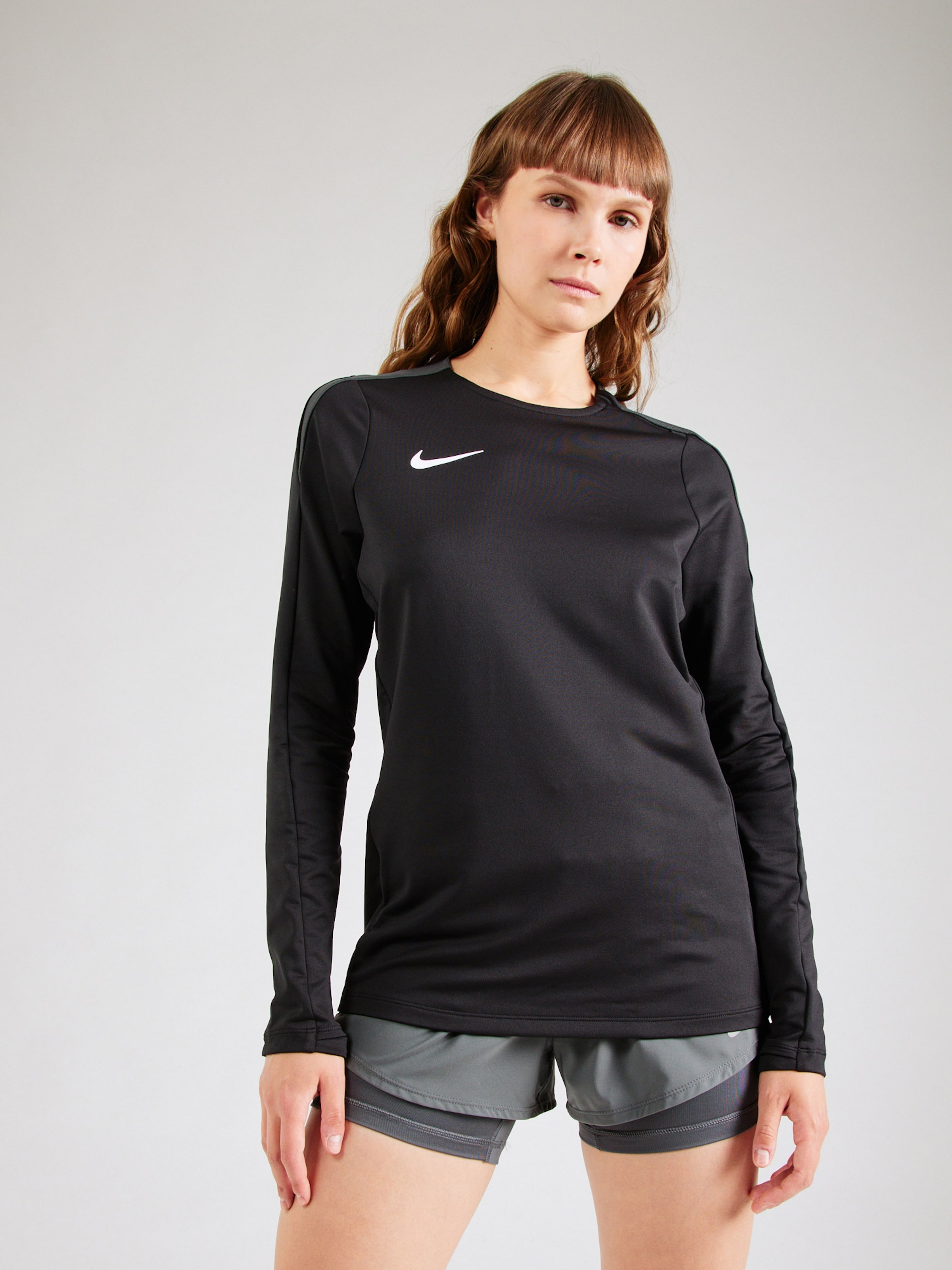nike strike t shirt black